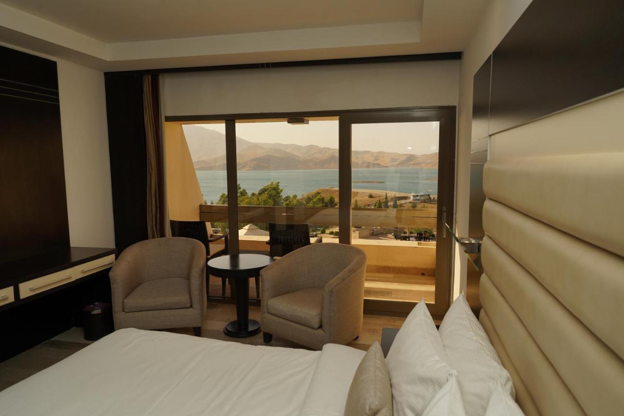 Ashur Hotel Dukhan ภายนอก รูปภาพ
